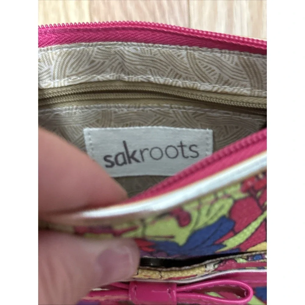 Sakroots Campus Mini Crossbody Purse‎ Bag Peace Floral Jute Cotton